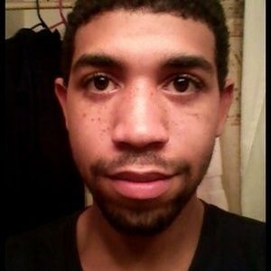 Meet your Posher, Derrick